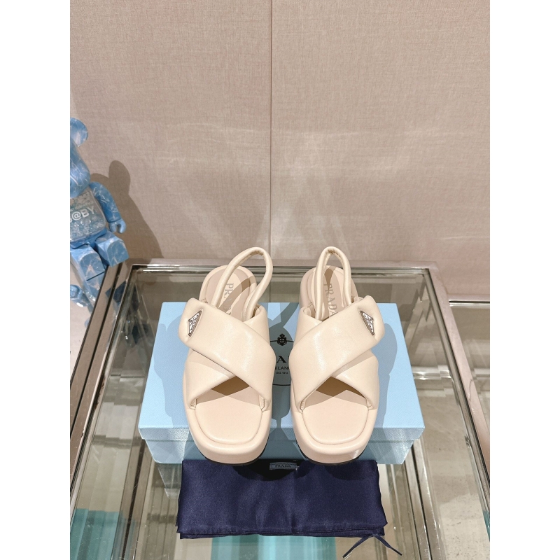 Pra*a sandals
